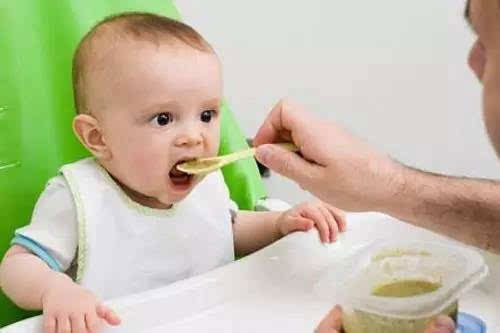 宝宝不吃奶粉怎么办 应对宝宝不吃奶粉的措施